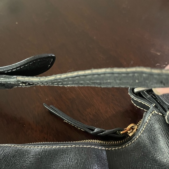 vintage Dooney and Bourke - Picture 3 of 8